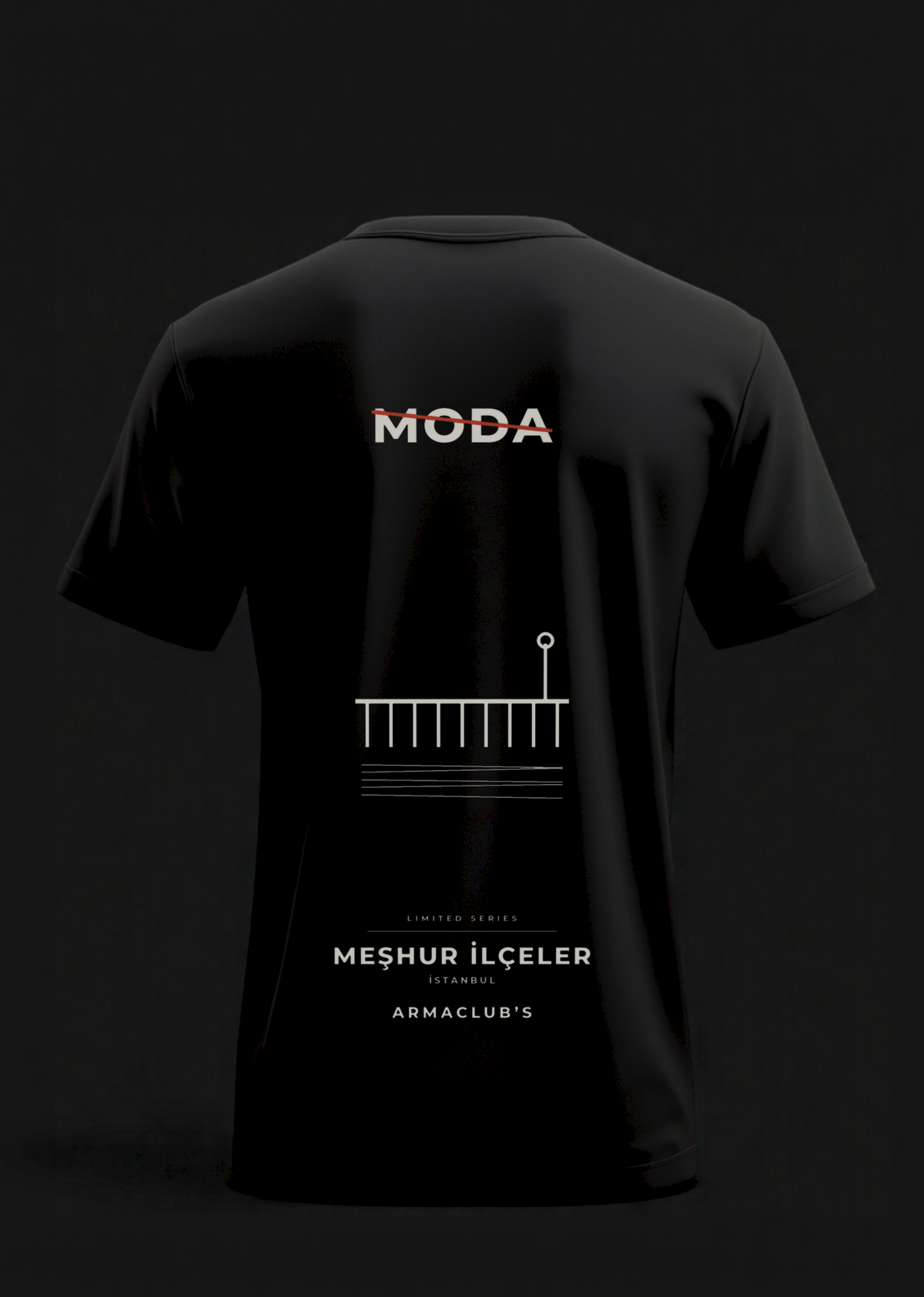 Moda · Regular Tee